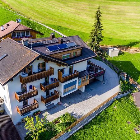 Villa Hilde Сан Касиано Екстериор снимка